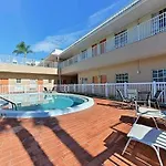 Travelodge By Wyndham Venice 